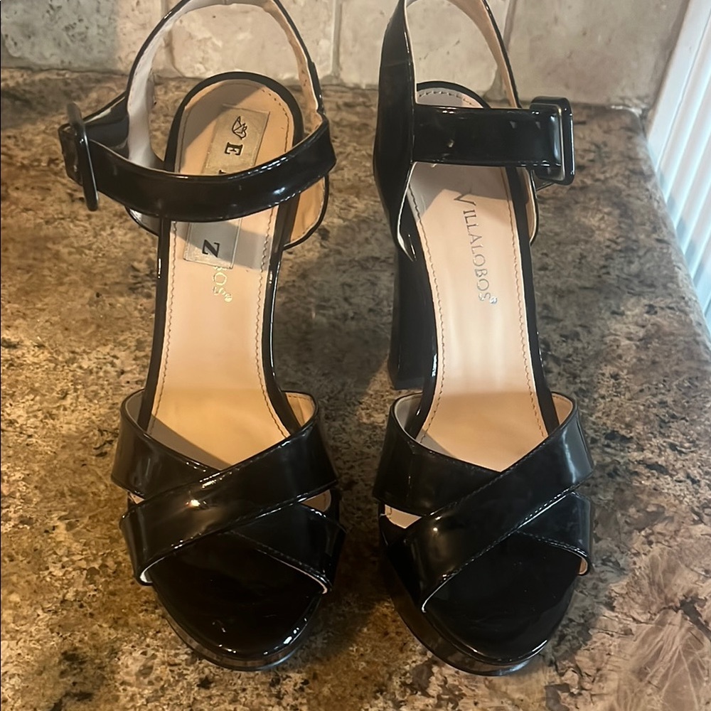 Black Women's Sandals